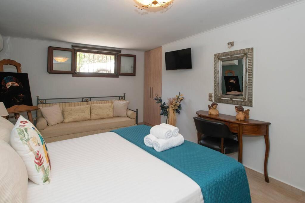 Coast Horizon Apartment Romanos  Екстериор снимка