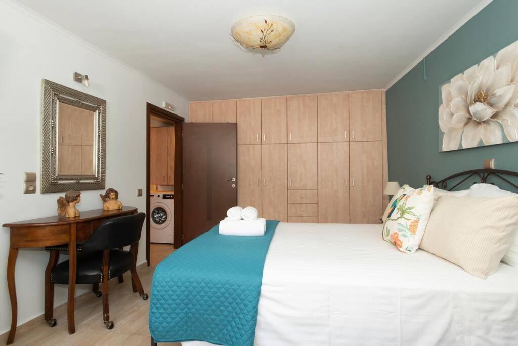 Coast Horizon Apartment Romanos  Екстериор снимка