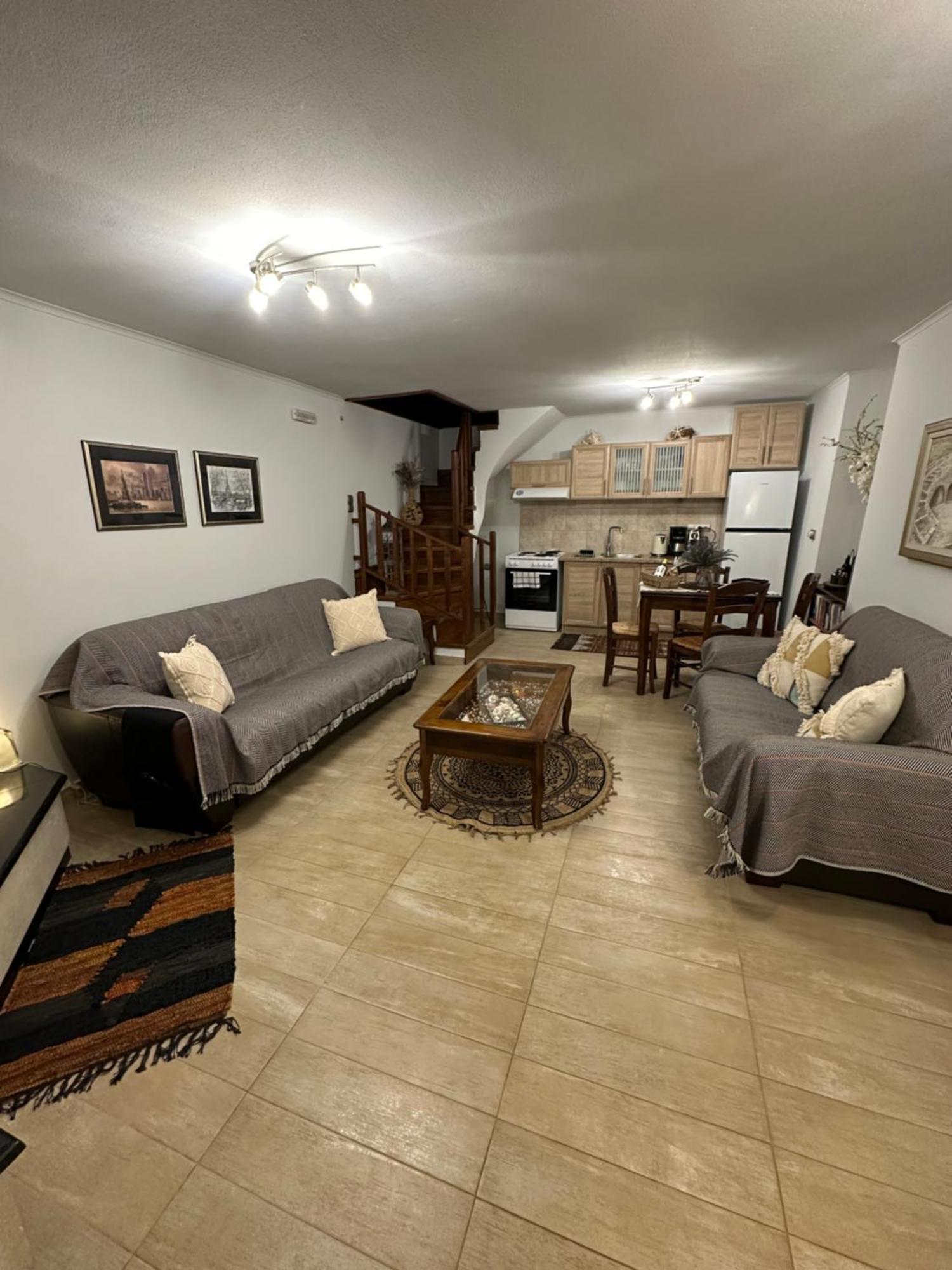 Coast Horizon Apartment Romanos  Екстериор снимка